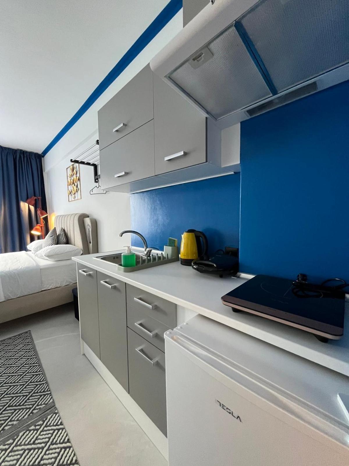 Voulis 45 Plaka Suite By Zeussuites Athena Bagian luar foto